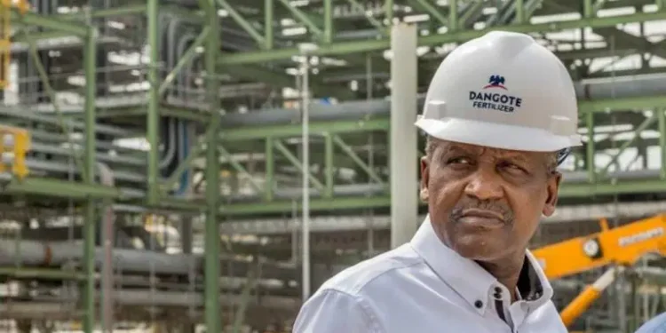 Dangote Signs $400 m Equipment Deal to Fast‑Track Refinery Expansion
