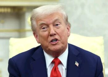 “Trump Rejects UK Aircraft Carrier Deployment to Middle East War, Sparking Debate Over US UK Military Alliance”