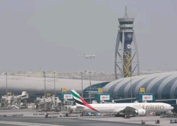 “Dubai Struck and Ships Targeted as Iran Intensifies Gulf Offensive, Deepening Regional Conflict”