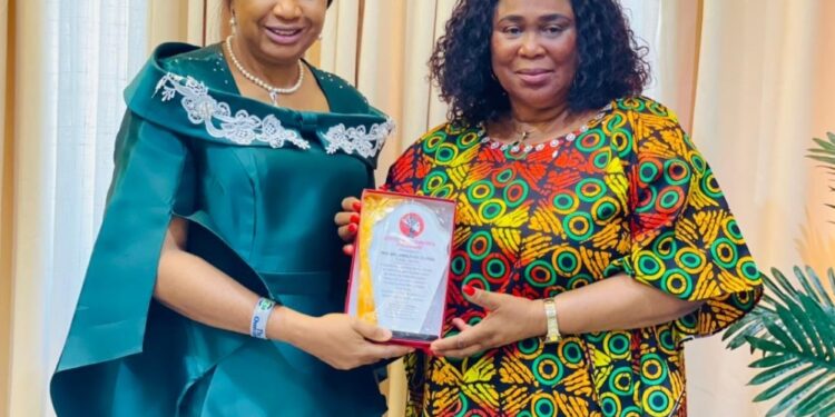 IWD 2026: UBTH CMD, Prof. Ize-Iyamu Honoured as Exceptional Medical Administrator in Edo