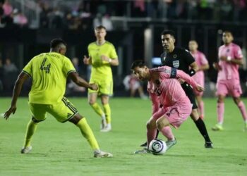 “Messi Reaches Historic 900-Goal Milestone as Inter Miami Exit CONCACAF Champions Cup on Away Goals”