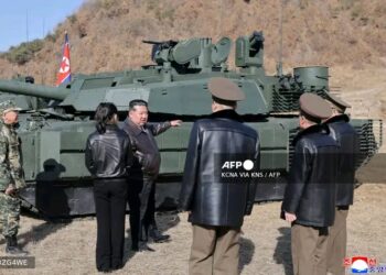 “Kim Jong Un Showcases Next Generation Battle Tank With Daughter at Military Drill, Stirring Succession Debate”