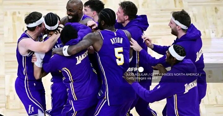 “LeBron James Makes NBA History, Surpasses Robert Parish in Record-Breaking Lakers Victory Over Orlando Magic”