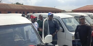 Osawaru Rolls Out Massive Empowerment Drive, Distributes Buses, Tricycles, Equipment to Constituents