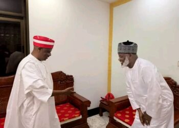 “Kwankwaso Meets Ex-Kano Deputy Governor Gawuna After APC Exit, Signalling Major Political Realignment Ahead of 2027”
