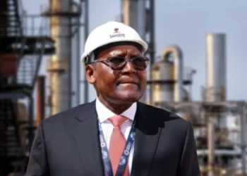Dangote's Price Cut Fails to Budge Petrol Prices as Marketers Sell at N1,330/Litre
