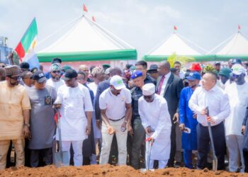 Okpebholo Flags Off 100MW Power Plant, LNG Facility in Ologbo to Boost Industrial Growth