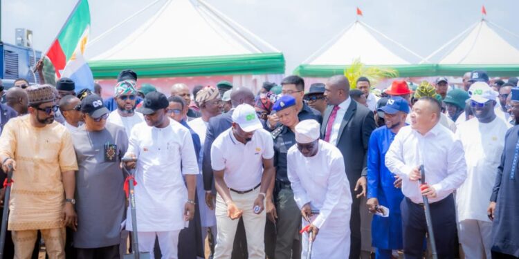 Okpebholo Flags Off 100MW Power Plant, LNG Facility in Ologbo to Boost Industrial Growth