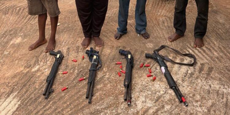Edo Police Arrest Four Suspected Eiye Members, Recover Weapons in Uromi Operation