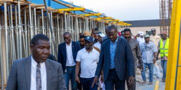 OPINION : PROMISE MEETS THE PEOPLE AT IRRUA’S ULTRA MODERN MARKET — By Dr. Patrick Akhere Ebojele