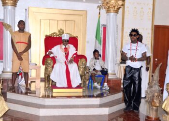 Oba of Benin Hosts Shallipopi, Praises Singer for Promoting Edo Culture