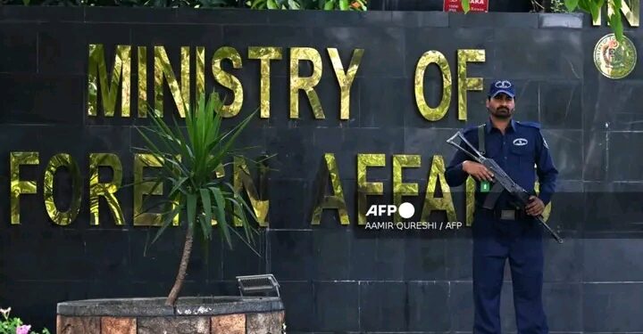 “Iran Delegation Arrives in Islamabad for Pakistan-Brokered Talks with United States Amid Escalating Middle East Tensions”