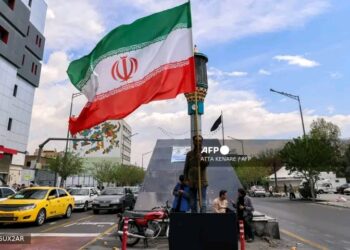 “Pope Leo XIV Begins Landmark African Tour Amid Political Controversy Linked to Trump Remarks”