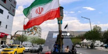 “Pope Leo XIV Begins Landmark African Tour Amid Political Controversy Linked to Trump Remarks”