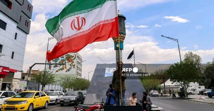 “Pope Leo XIV Begins Landmark African Tour Amid Political Controversy Linked to Trump Remarks”