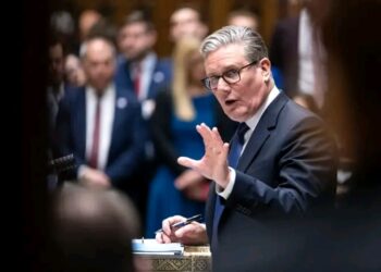 “Tinubu 2027: Mass Defections Rock PDP as Agboola Leads Over 1,000 Supporters to APC”