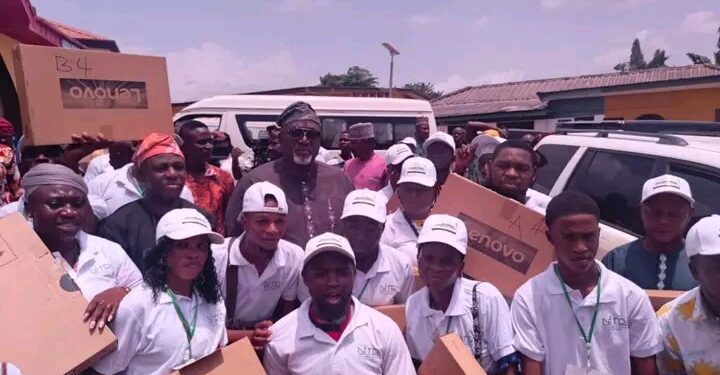 “FG, Oyo Lawmaker Drive Digital Future as 210 Youths Receive Tech Training, Laptops in Empowerment Push”