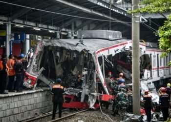 “Ex FBI Director James Comey Indicted Over Alleged Threat to Donald Trump in Viral Instagram Post”