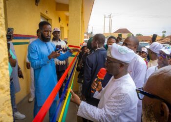 Gov. Okpebholo Commissions Rebuilt POWA Complex, Donates N200 Million to Fire Victims