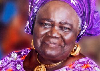 Gov Okpebholo Mourns with Deputy Gov Idahosa Over Mother’s Passing