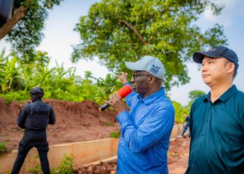 Okpebholo Moves to Link 15 Edo Central Communities, Inspects New Road Corridors