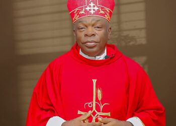 Okpebholo Celebrates Archbishop Akubeze at 20th Episcopal Anniversary