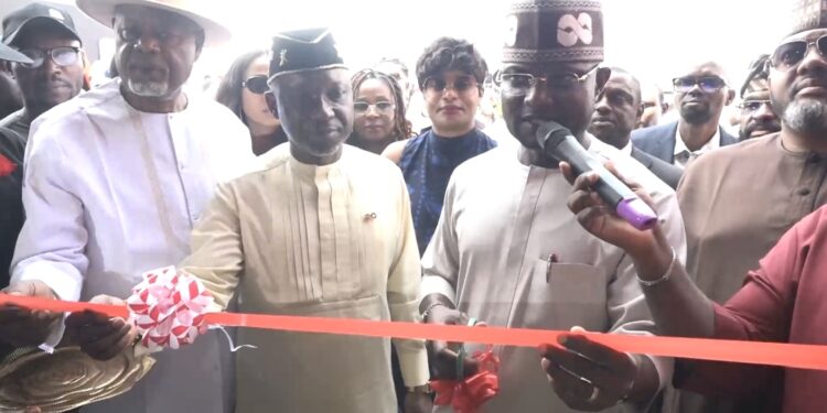 Edo Assures Investors of Conducive Business Environment as FG Inaugurates CNG Centre