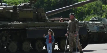 Russia and Ukraine Trade Blame Over Ceasefire Breaches as US-Brokered Truce Holds Uneasily