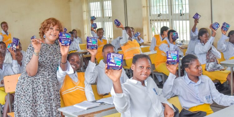 Edo NAWOJ Champions Menstrual Health, Distributes Free Sanitary Pads to Schoolgirls