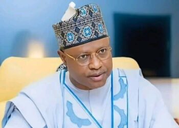 “LAWMA Cracks Down on Illegal Waste Operators After Violent Attack on Enforcement Officers in Lagos”