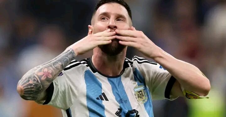 “Messi Reveals Emotional Reason Behind Tears as Argentina Defeat Algeria 3-0 in World Cup Opener”