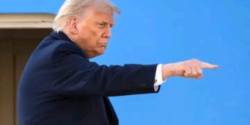 Global Oil Prices Fall as Trump Iran Agreement Reopens Strait of Hormuz, Easing Supply Concerns.