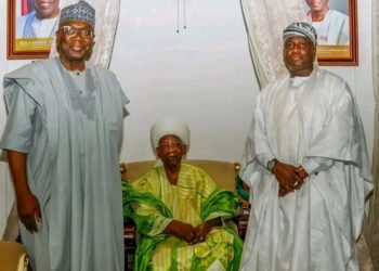 “Kwara 2027: AbdulRazaq Presents APC Governorship Candidate Yakubu Danladi Salihu to Emir of Ilorin for Royal Blessing”