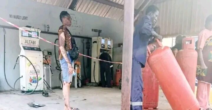“Delta Households Return to Firewood as Cooking Gas Prices Force Families to Cut Meals”