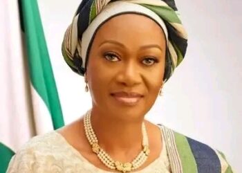 Remi Tinubu’s ‘Akara and Roasted Corn’ Business Advice Sparks Public Debate Amid Nigeria’s Economic Hardship.