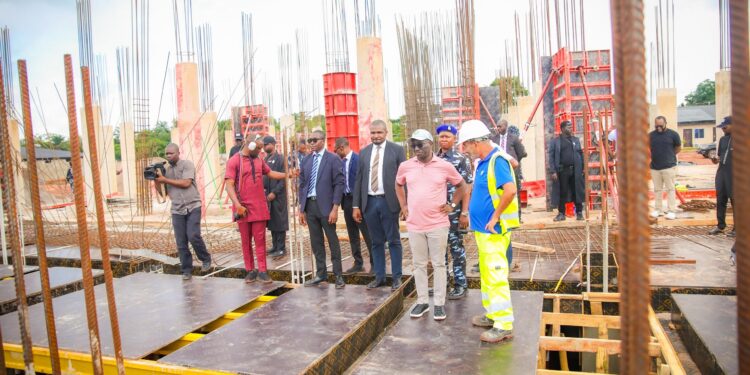 Edo Residents Hail Okpebholo’s Developmental Strides During Project Inspection Tour
