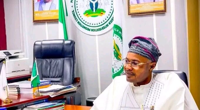 “Ghost Agency Scandal: Resurfaced Video Shows Alleged Agency DG Confronting Gbajabiamila Amid ₦1.3 Billion Controversy”