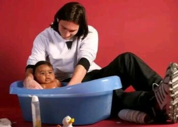 From a 2007 Charity Photoshoot to a 2026 World Cup Final: The Remarkable Story Behind Messi and Lamine Yamal’s Viral Baby Photo.