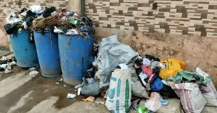 “Lagos Sanitation Drive Faces Fresh Test as Uncollected Refuse Heaps Frustrate Residents”