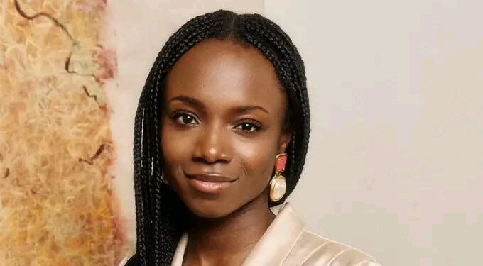 “Nigerian American Engineer Yinka Ogunbiyi Builds HaloBraid, a Robot Designed to Transform Hair Braiding”