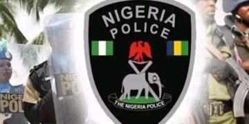 Nigeria Police Mourns Retired AIG Adeleke Olatunde, CP Hassan Gwani, Honours Legacy of Service!