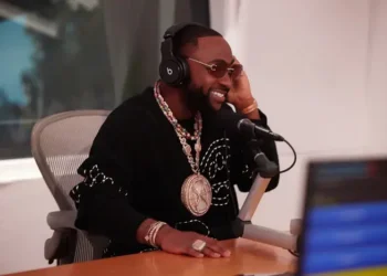 Every Time You Put On Light, He Gets a Check" — Davido Says His Father Powers 18% of Nigeria