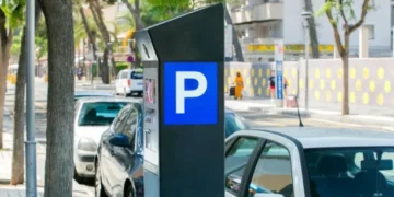 “Turin’s Piazza Baldissera Reopens Via Stradella as Traffic Lights Go Offline for Local Police Controlled Transition”