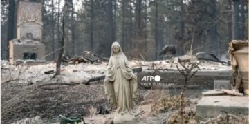 “Spokane Wildfires Trigger Mass Evacuations as Hundreds of Buildings Burn in Washington State”