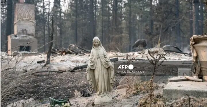 “Spokane Wildfires Trigger Mass Evacuations as Hundreds of Buildings Burn in Washington State”