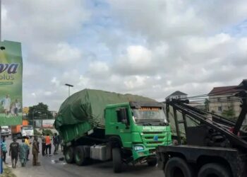 Dual Trailer Crashes Trigger Severe Gridlock on Lagos’ Gbagada Expressway.