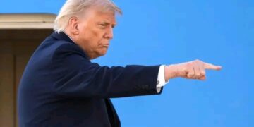 Trump Threatens to Claim Strait of Hormuz as US Territory Amid Deepening Iran Standoff!