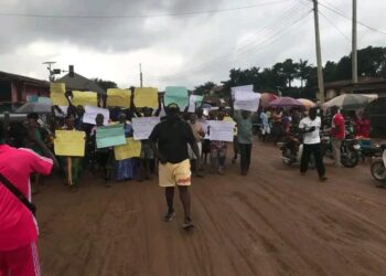 “Anambra Community Raises Alarm Over Planned Demolition of Ancestral Homes for Power Transmission Project”