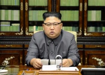 “North Korea Fires 10 Ballistic Missiles as Trump Signals Fresh Kim Jong Un Summit”