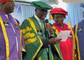 Sanwo Olu Rewards LASU’s Top Graduates With ₦20 Million Each for Academic Excellence.